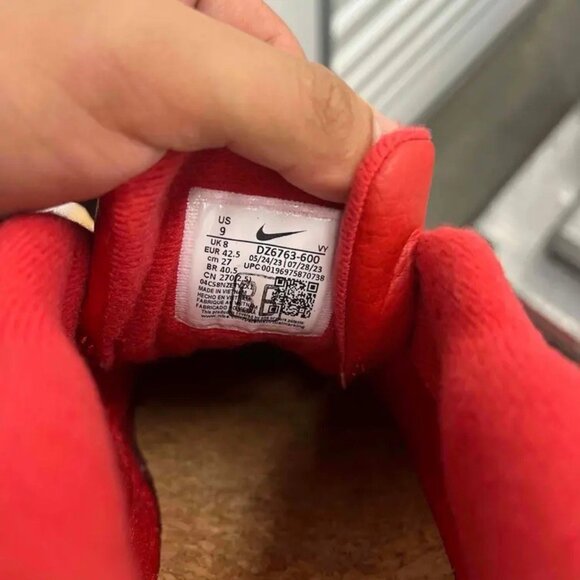 Nike Billie Eilish Air Alpha Force 88 SP Triple Red Dz6763600 Men size 9 New - Picture 9 of 9